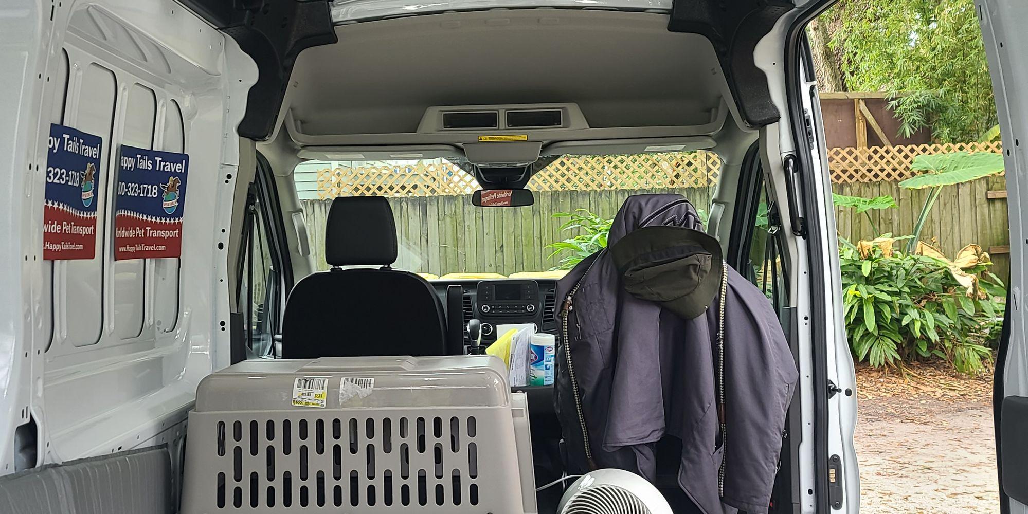 Cover Image for Definitions of  Classes / Categories of Pet Transportion Services 